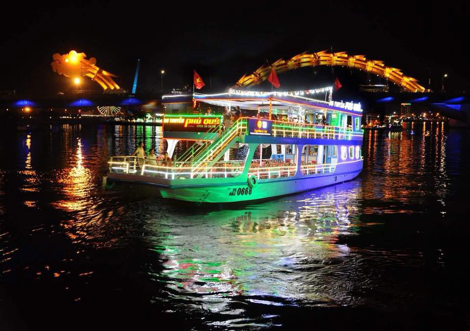 Giá vé du thuyền sông Hàn Đà Nẵng